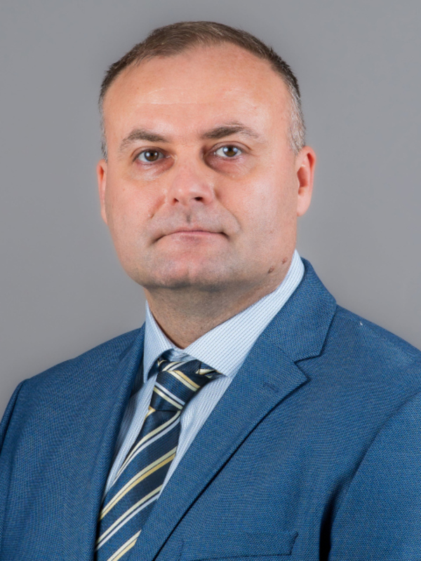 Dr: Orosz Ferenc_640